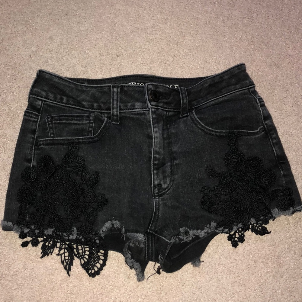 American Eagle Shorts! Great condition!